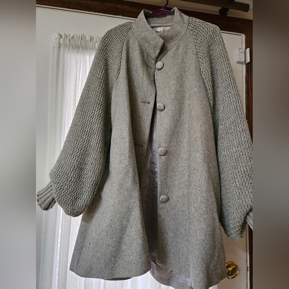 Plastic Island Lined Gray Swing Coat